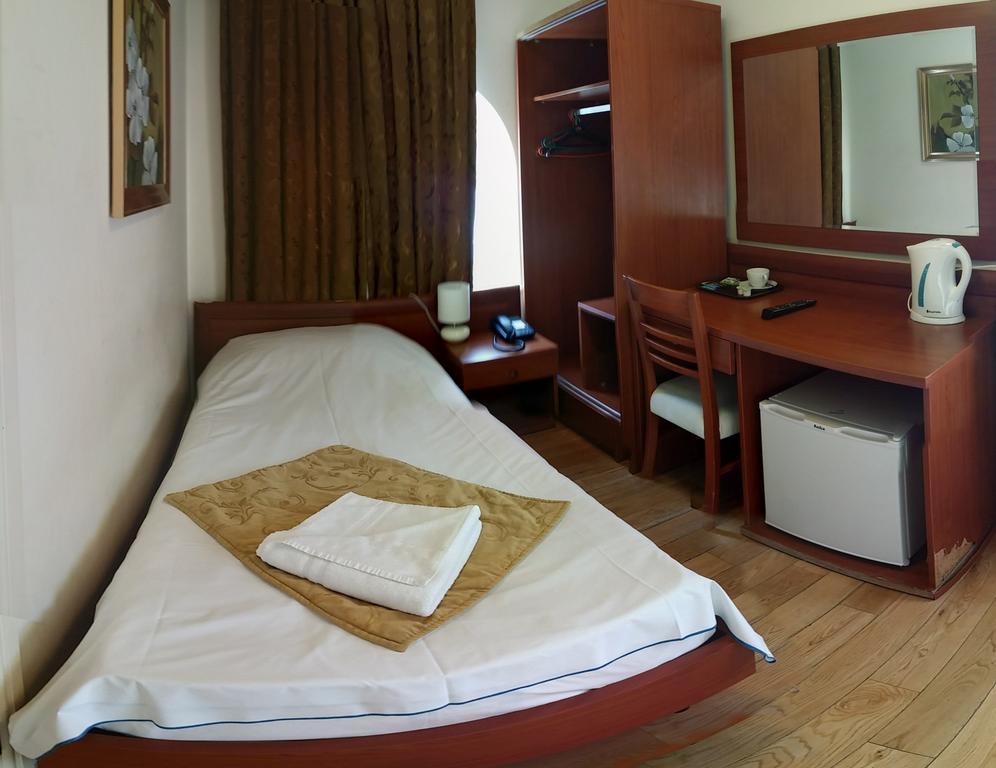 Corner House Hotel Londres Quarto foto